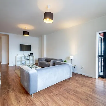 Maximinos - Close To The Train Station Appartamento Braga
