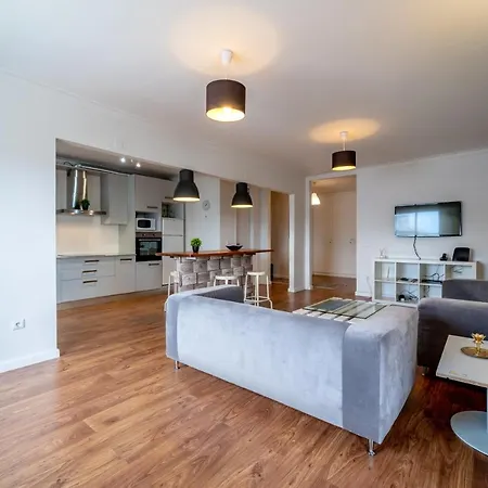 Maximinos - Close To The Train Station Appartamento Braga