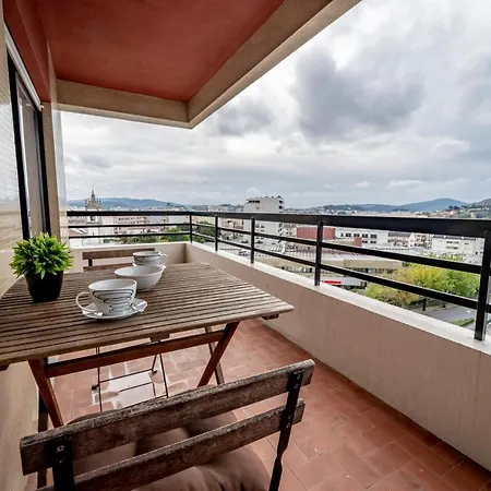 Maximinos - Close To The Train Station Appartamento Braga